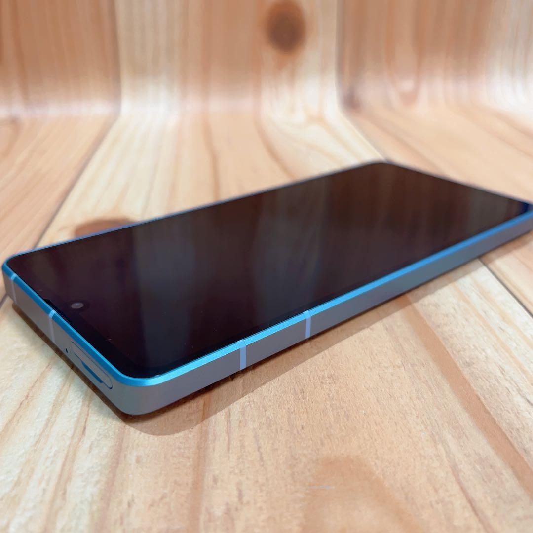 SIMフリー 本体 AQUOS sense7 128 GB 331 ブルー