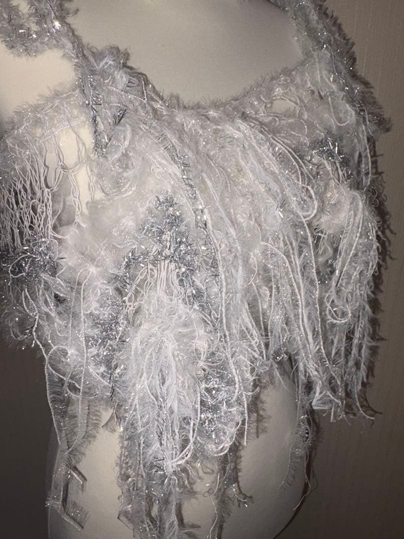 ハンドメイド　ニット　キャミソール( 白×シルバー)✩‧₊