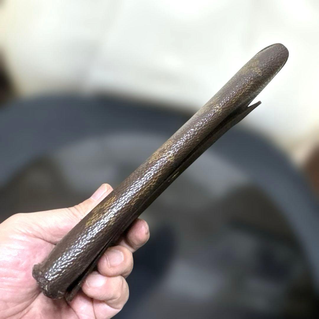 24☆良品☆カード2枚タイプ♪サラ長財布