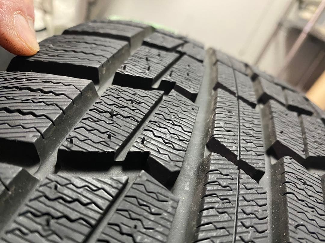 30アルファード 16インチ スタッドレスタイヤホイールセット美品