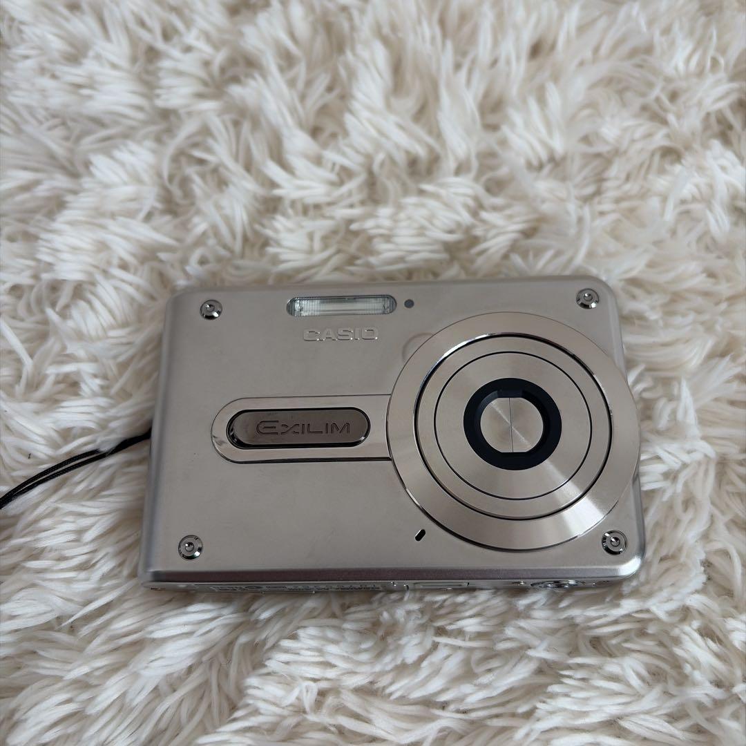 CASIO EXILIM EX-S100 デジタルカメラ　動作確認済