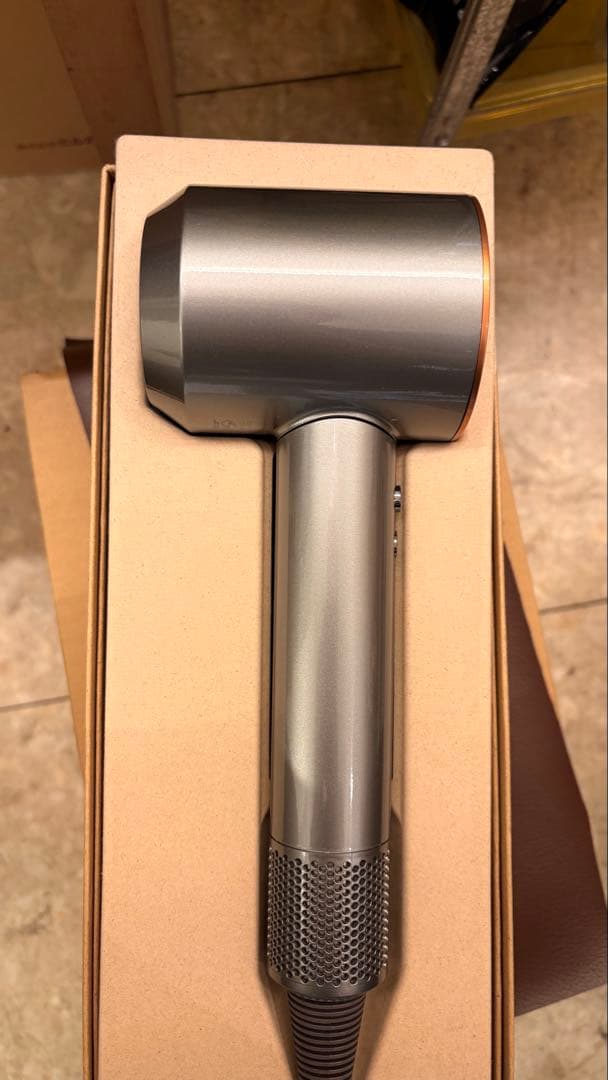 ダイソン　スーパーソニック シャイン ドライヤー 正規品 HD15 ULF