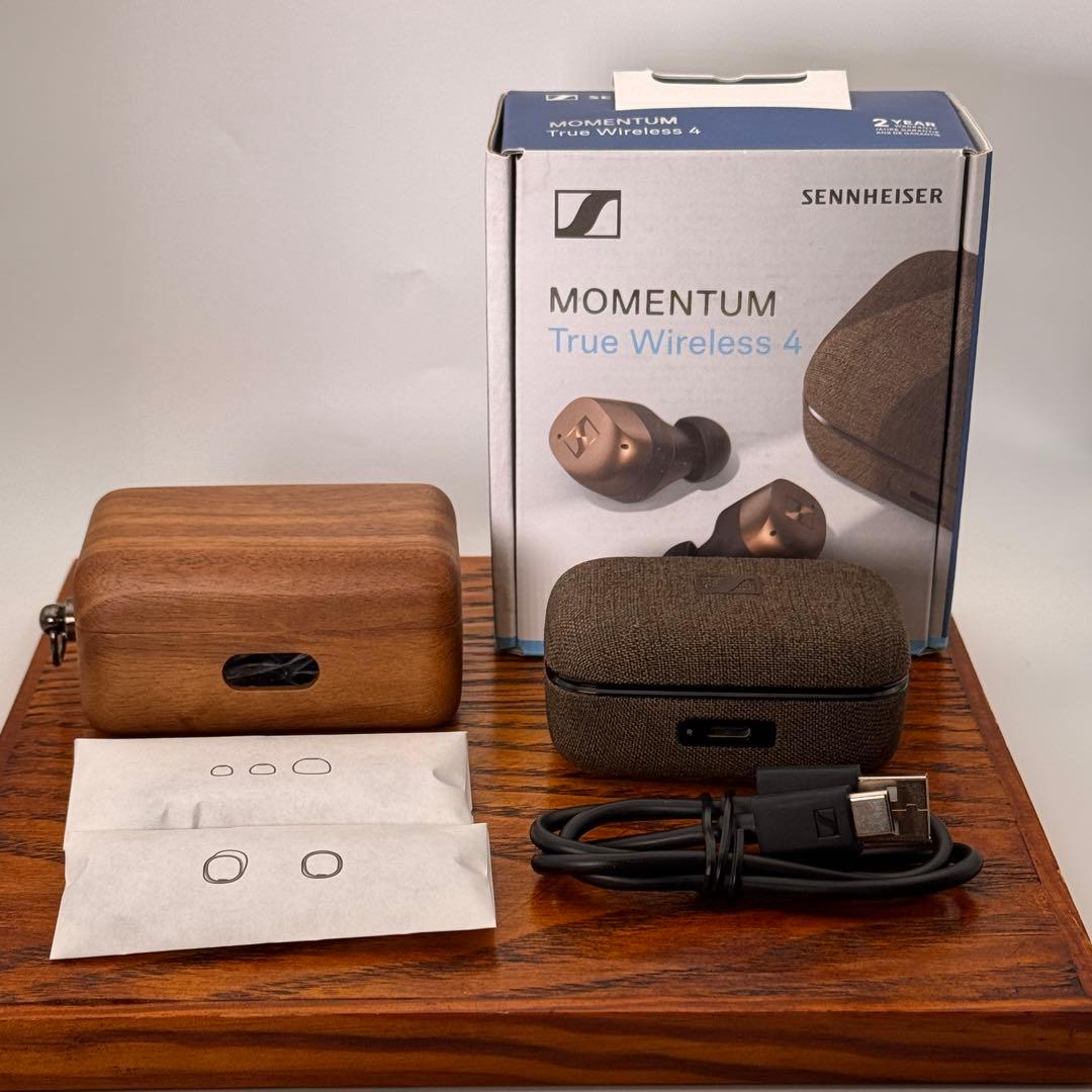 <おまけでCaseお付け> MOMENTUM True Wireless 4