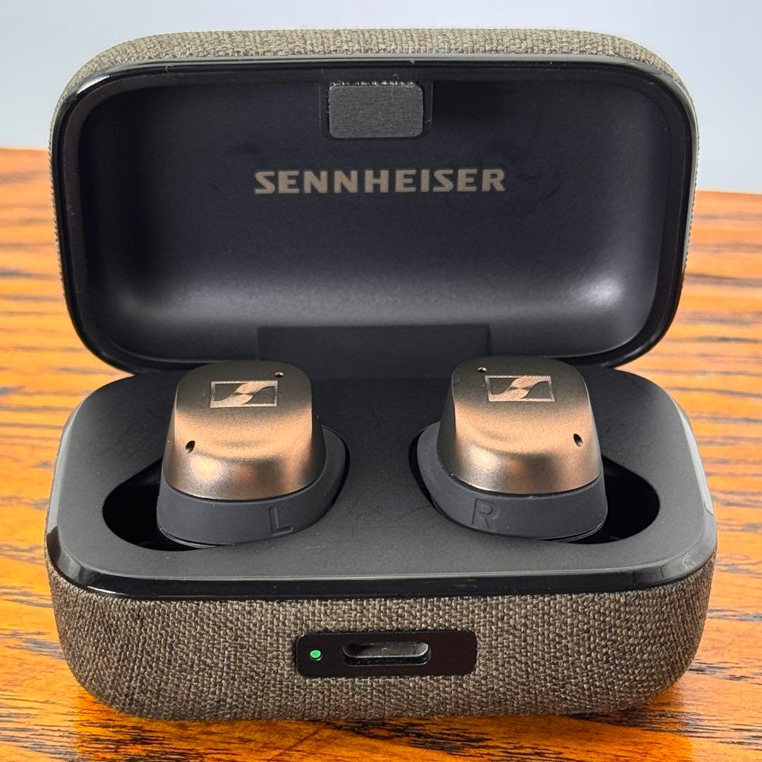 <おまけでCaseお付け> MOMENTUM True Wireless 4