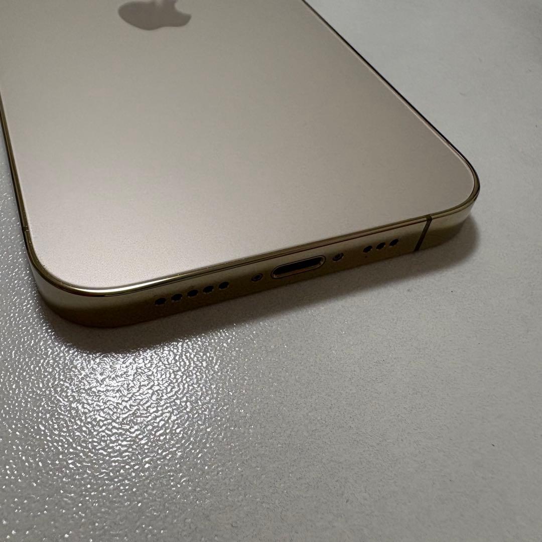 【超美品】iPhone 12 Pro 256GB ゴールド