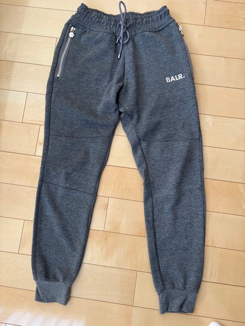 BALR. グレー スウェットセットアップ