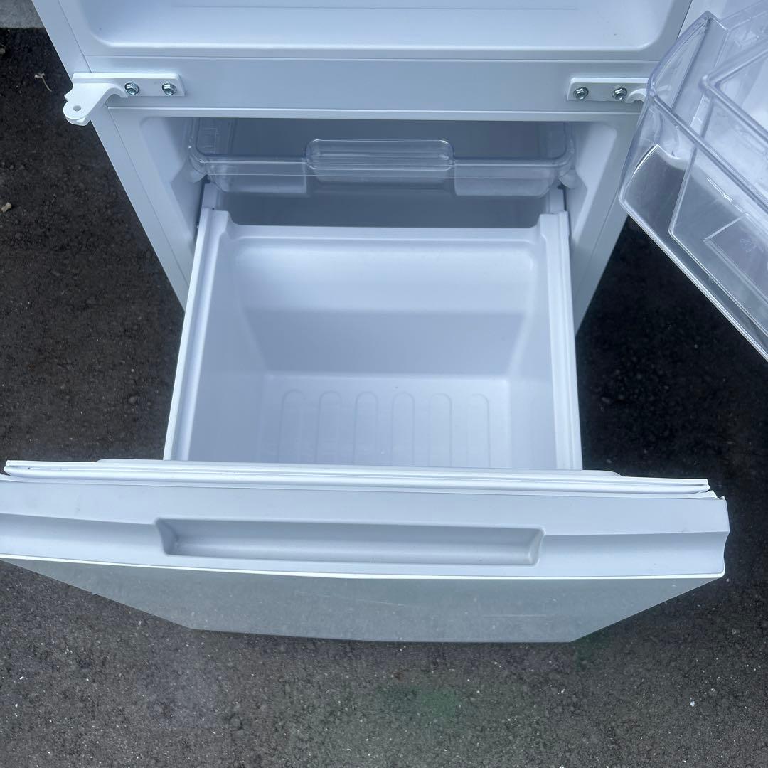 SHARP ノンフロン冷蔵庫 SJ-15E8-KW 152L