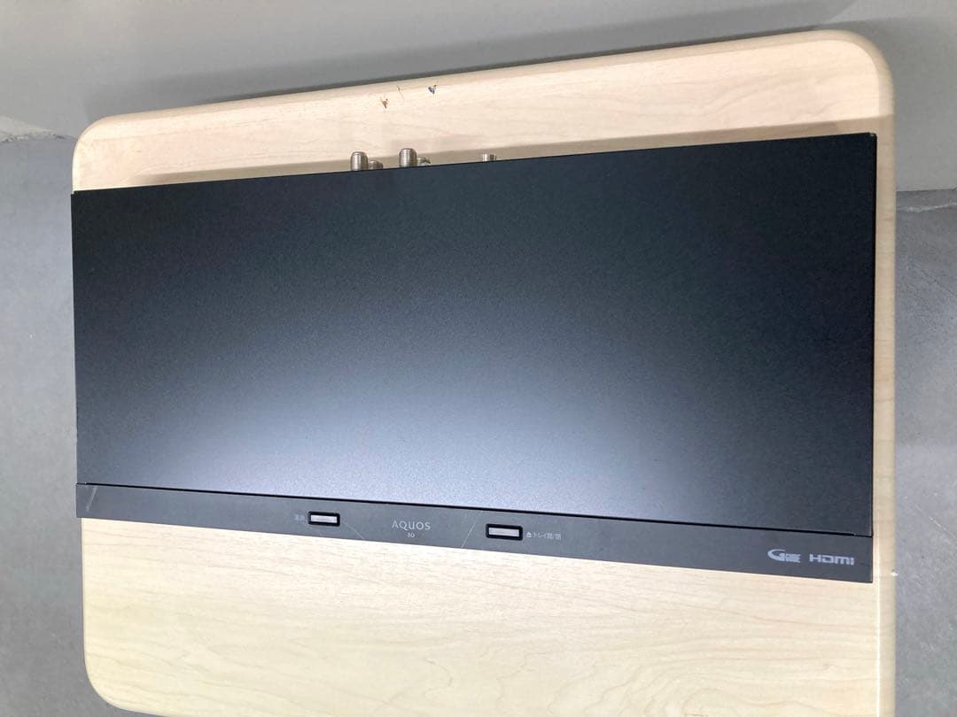 めっちゃ綺麗　シャープ　AQUOS ブルーレイ　　BD-NW 520