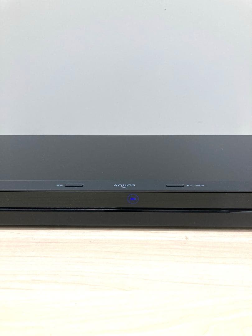 めっちゃ綺麗　シャープ　AQUOS ブルーレイ　　BD-NW 520