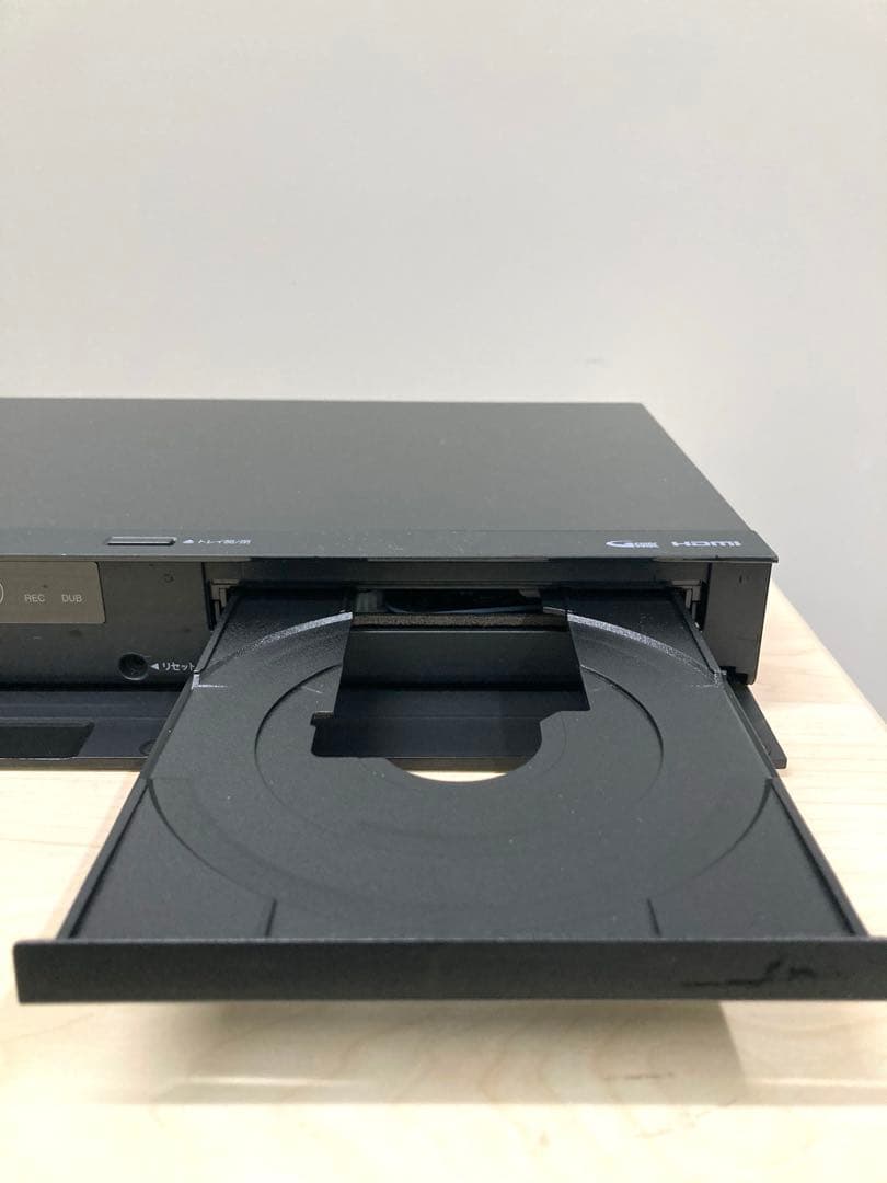 めっちゃ綺麗　シャープ　AQUOS ブルーレイ　　BD-NW 520