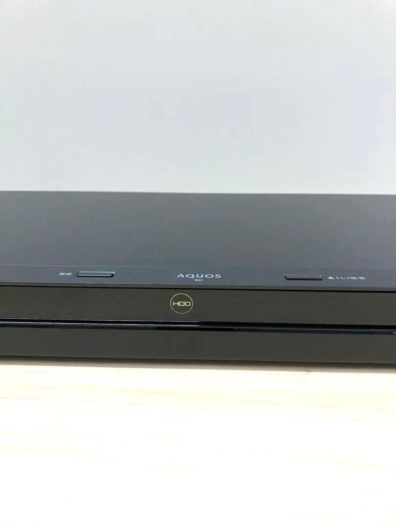 めっちゃ綺麗　シャープ　AQUOS ブルーレイ　　BD-NW 520