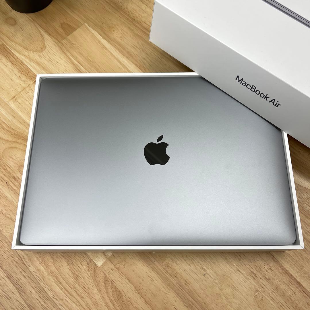MacBook Air 13インチ M1チップ 256GBスペースグレー送料無料