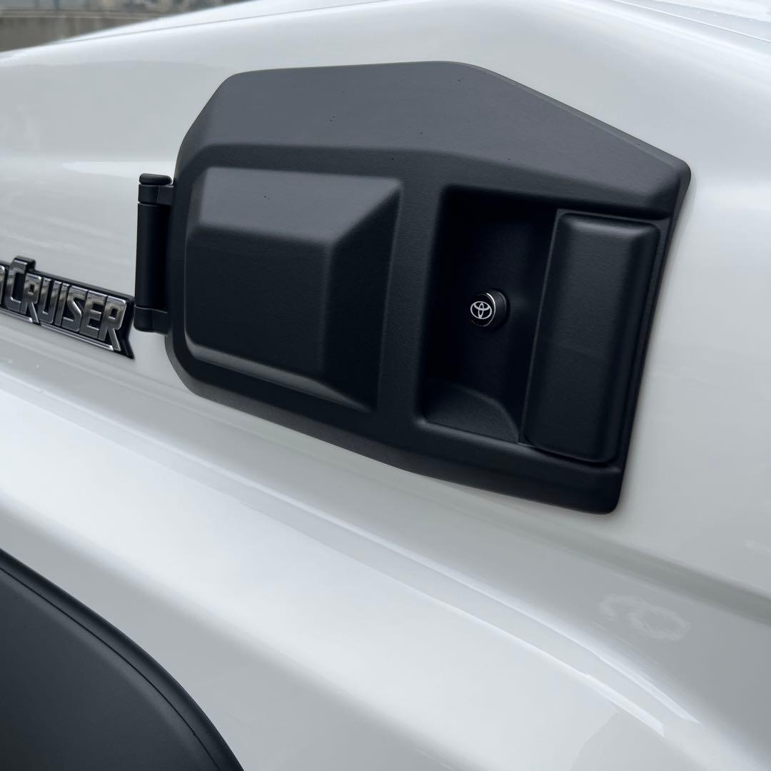 再再販ランクル70 GDJ76 セキュリティキー付リッドカバー　新型70