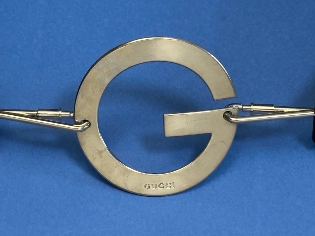 GUCCI Gロゴバックル ヘビ本革ベルト