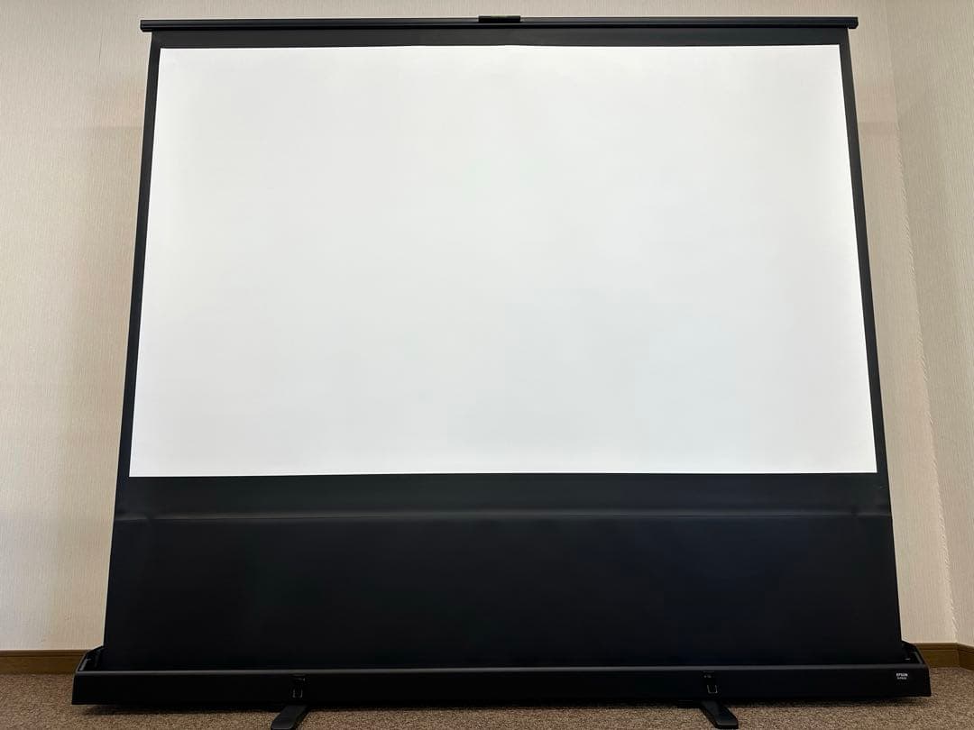 EPSON ELPSC25 90インチ 携帯型ロールスクリーン プロジェクター