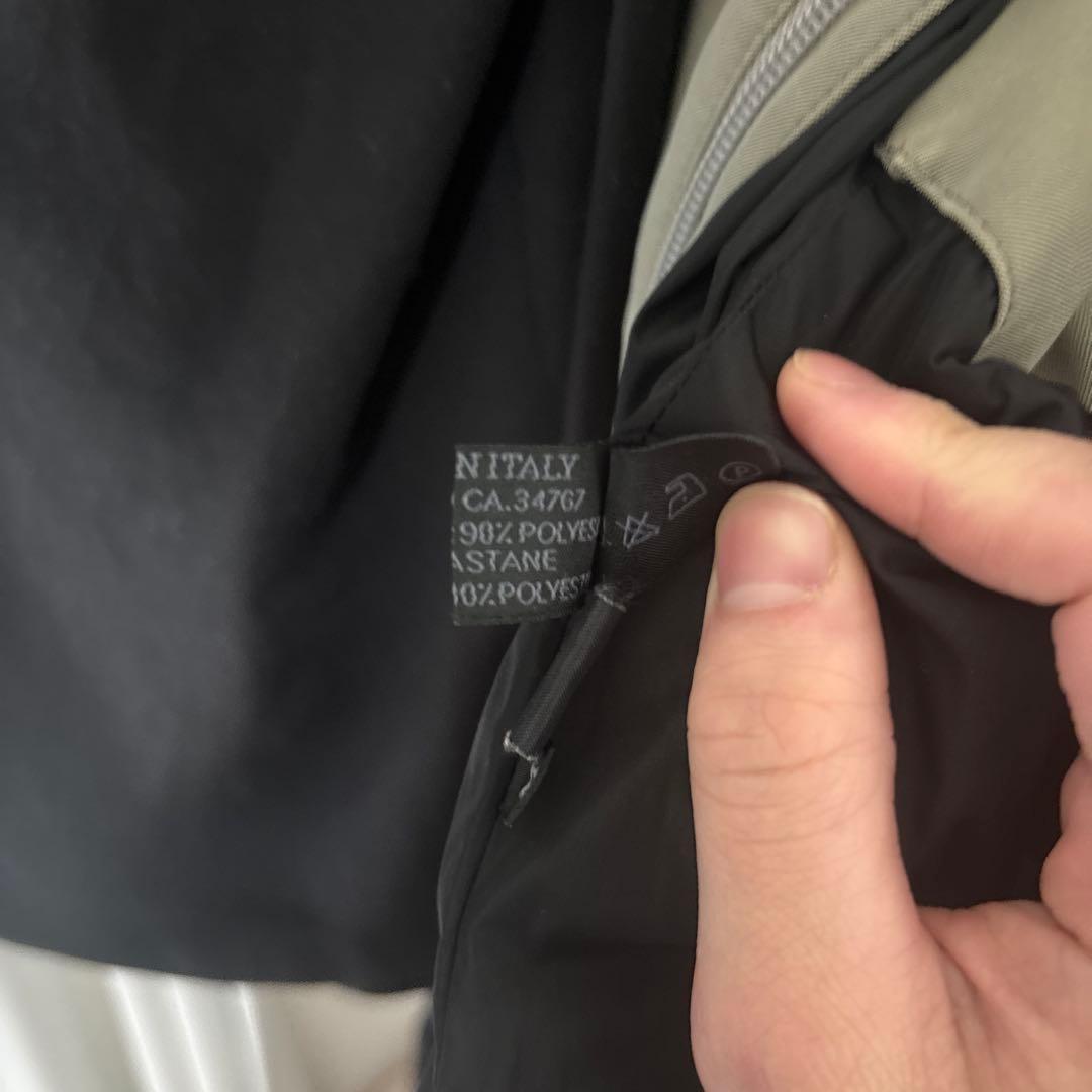 PRADA グレー ベスト