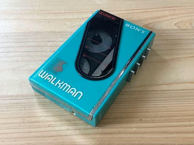 美品 高音質 整備済完全動作品 ソニー WM-30 グリーン 超レアカラー