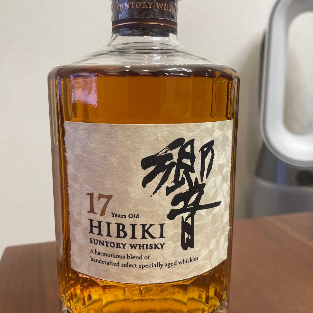 サントリーウイスキー　響17年　未開封