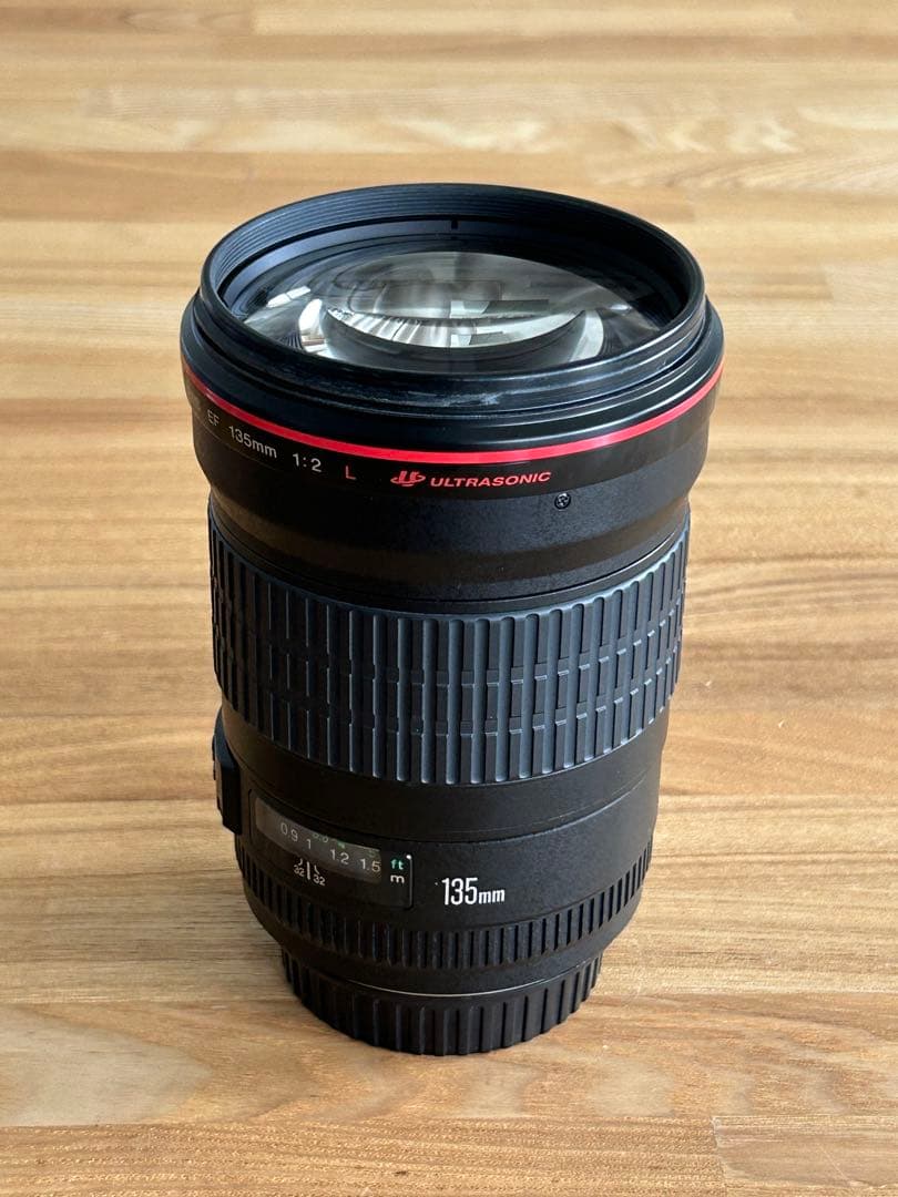 Canon EF 135mm f/2 L USM レンズ