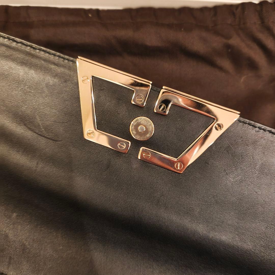 GUCCI ブラック スエード クラッチバッグ