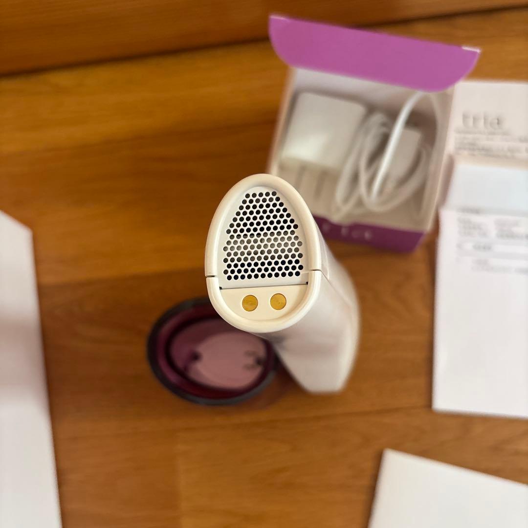 トリア スキンエイジングケアレーザー