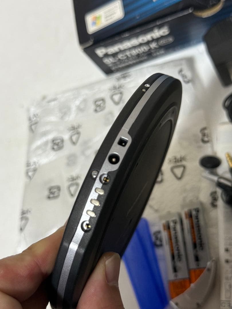 完品 Panasonic SL-CT800-K ポータブルCDプレーヤー