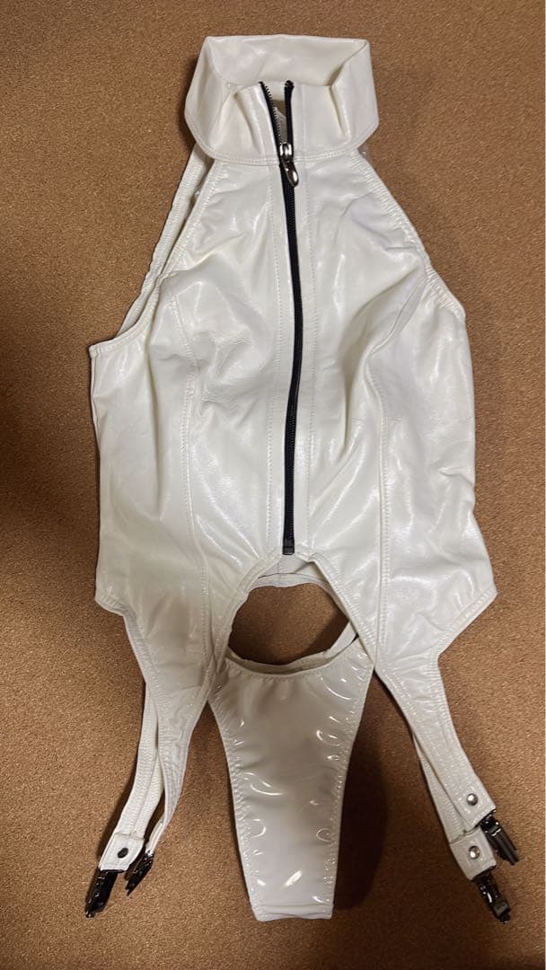 アフィックスパラパラ エナメル　ボンデージ　最終値下げ