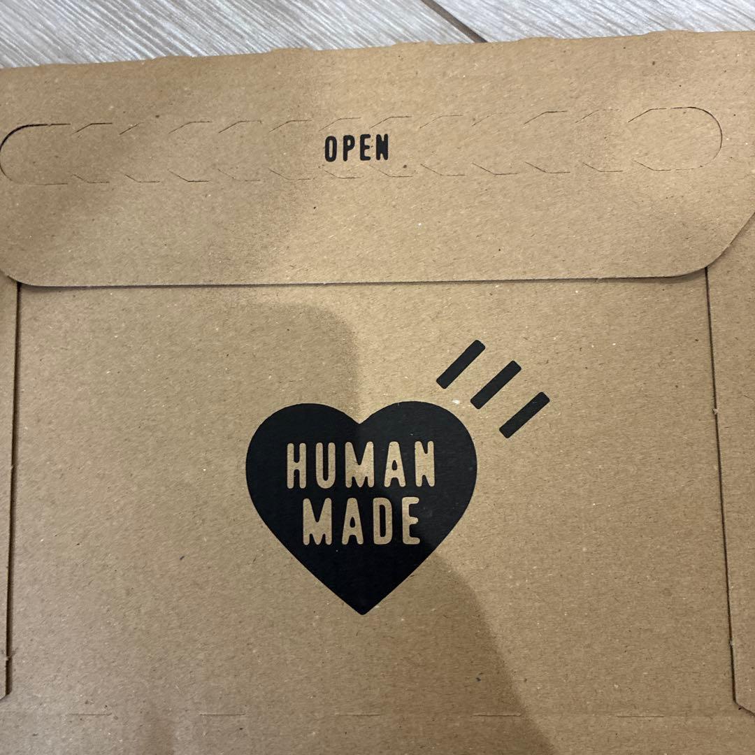 2個セット　HUMAN HOPE Key Charm