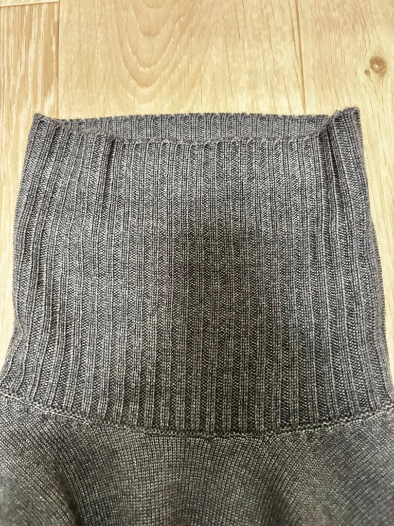 【ドルモア】ニット エクストラファインメリノウール グレー 46