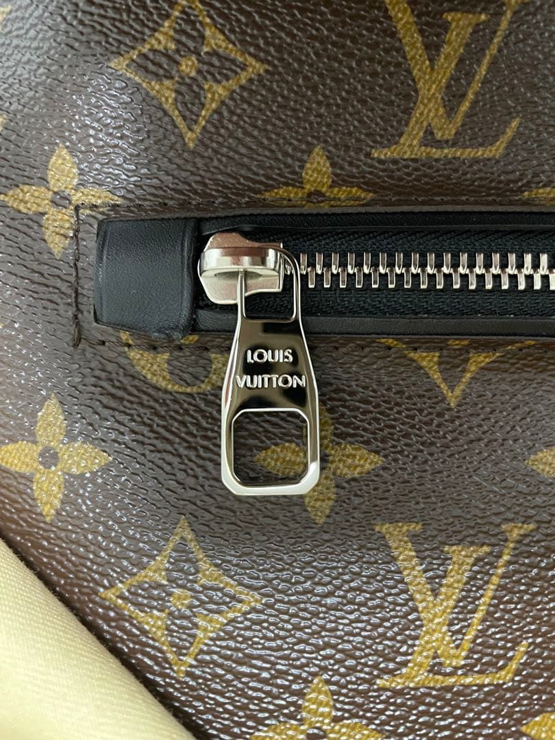 LOUIS VUITTON モノグラムトーレス マカサーM40387 【中古】