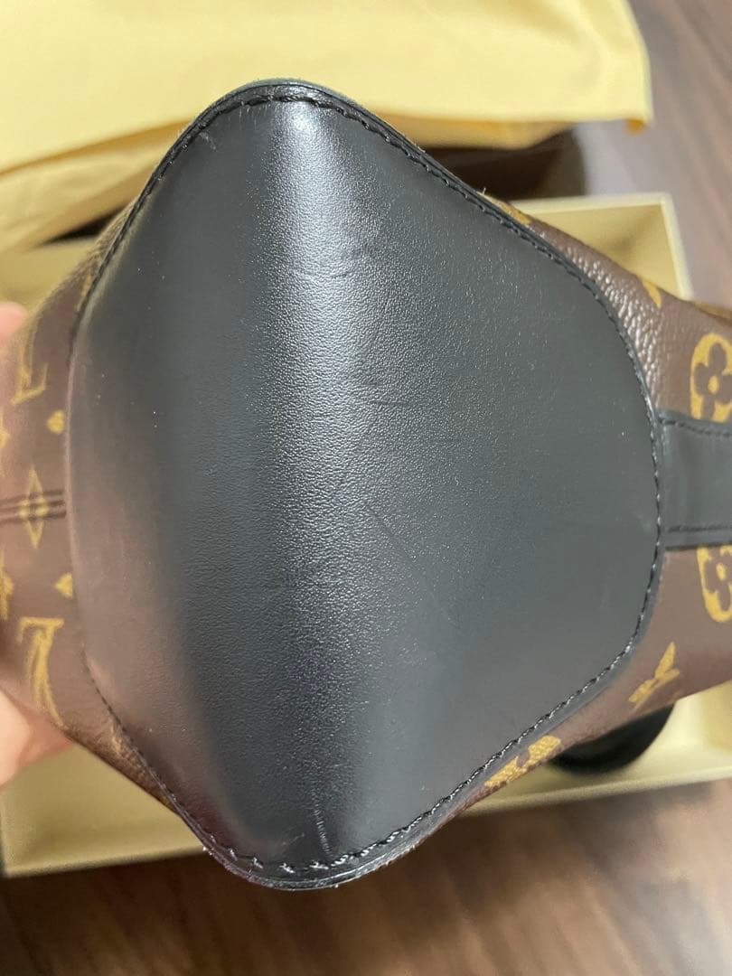 LOUIS VUITTON モノグラムトーレス マカサーM40387 【中古】