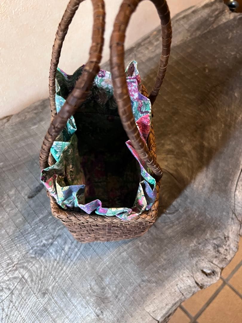 くるみ籠バッグ