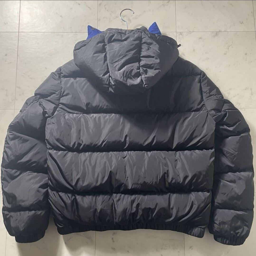 たぴ VERSACE ダウンジャケット