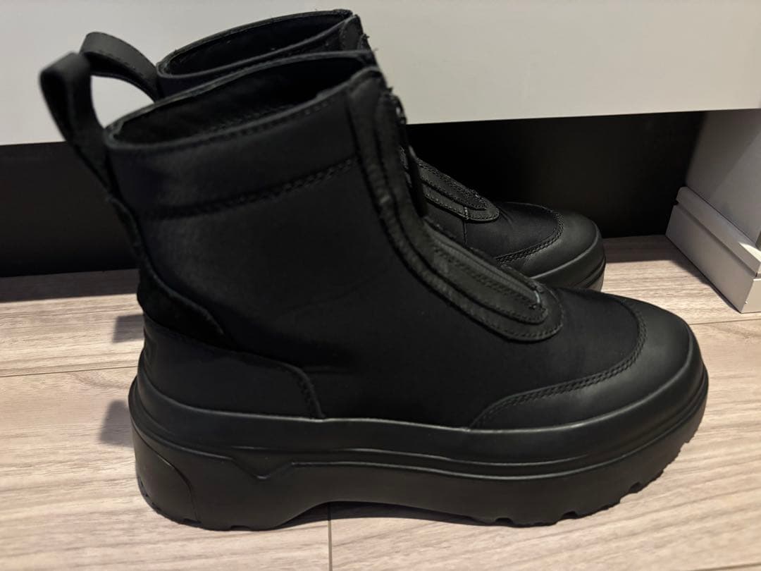 HUNTER エクスプローラー アンクル ジップ フラットフォームブーツ 22