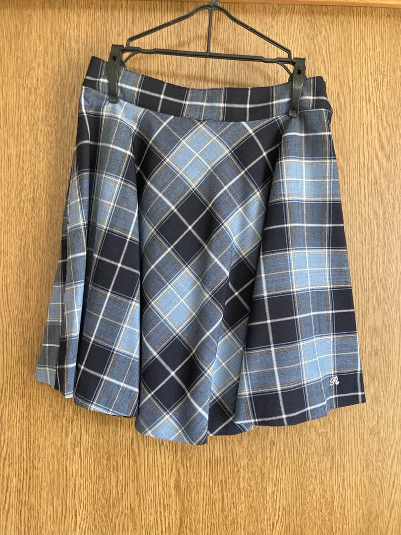 ポンポネット　ジュニアセットアップスーツ M(150cm) 卒服