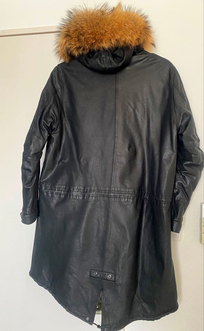 Sisii ファー付きレザーモッズコート