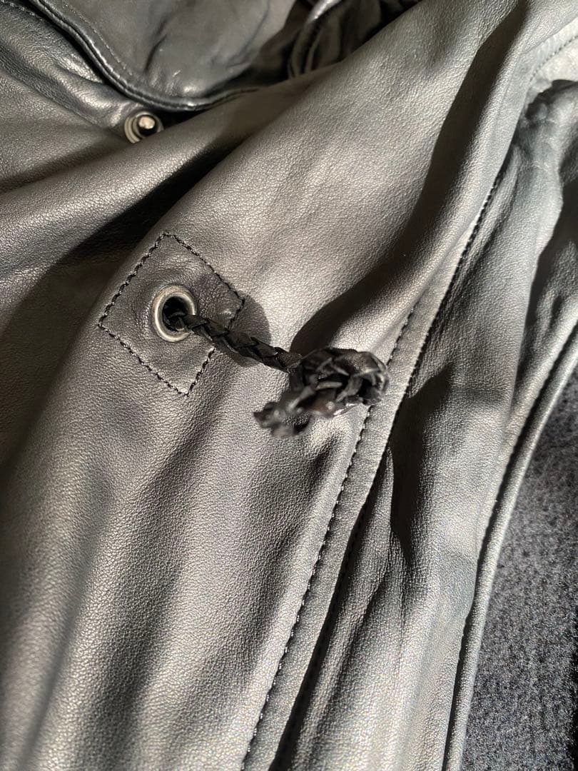 Sisii ファー付きレザーモッズコート