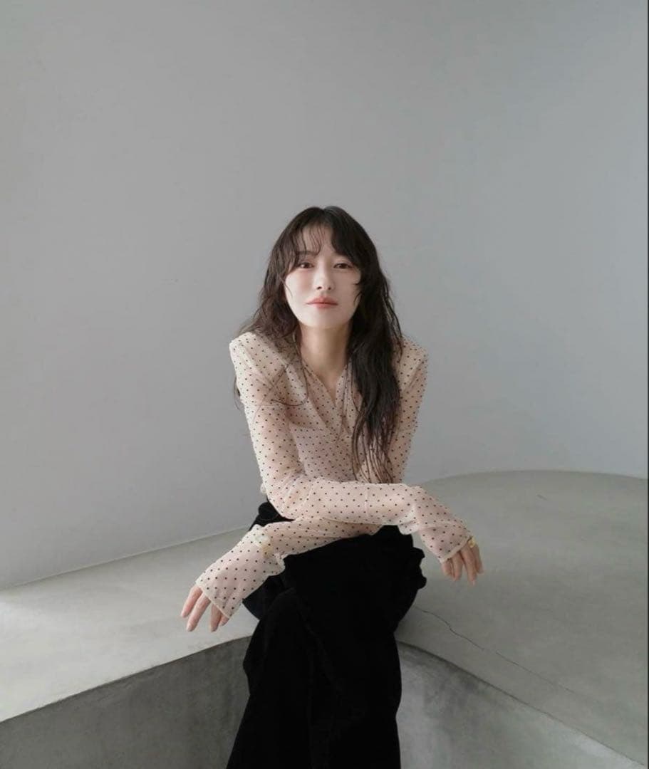 トップス CLANE SHEER DRAPE BODYSUITS