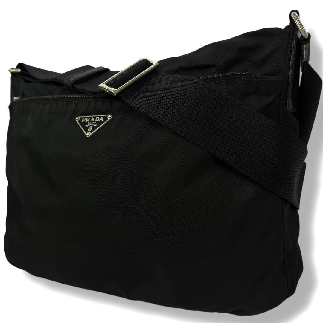 PRADA プラダ カメラバッグ 斜めがけ 三角ロゴ ナイロン ブラック 白タグ
