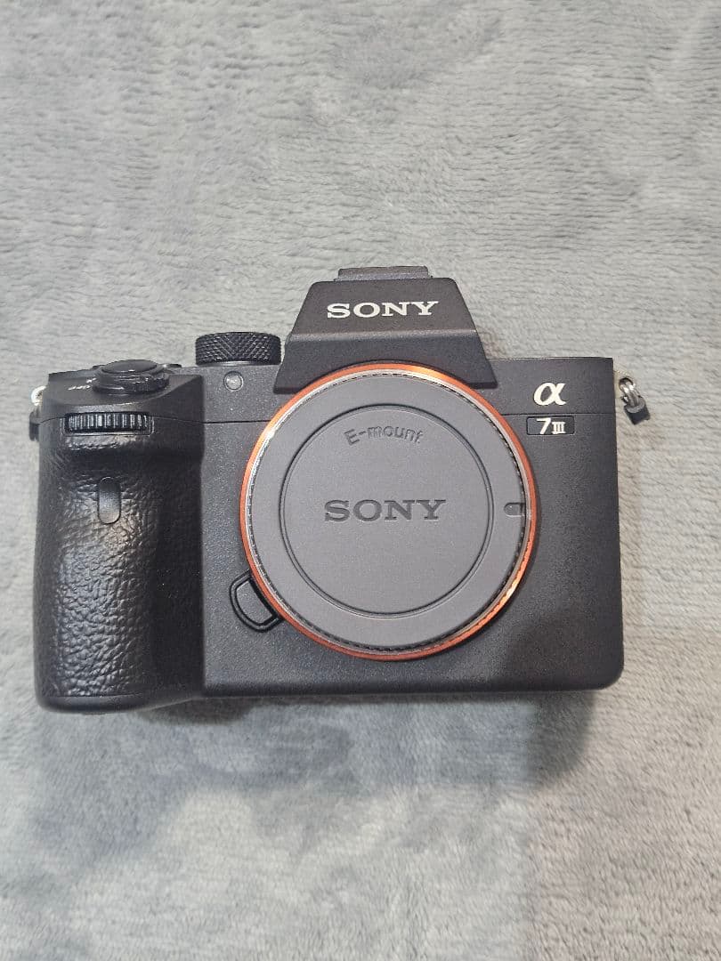 SONY α7iii ミラーレス一眼 本体
