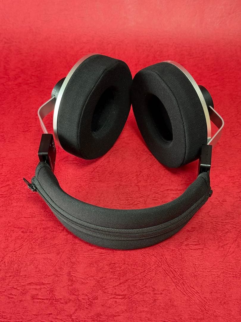 ヘッドホン final D8000Pro