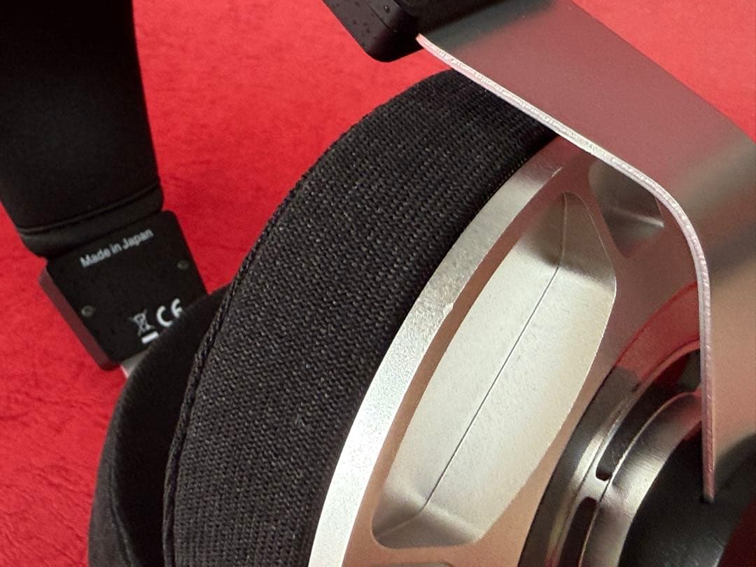 ヘッドホン final D8000Pro