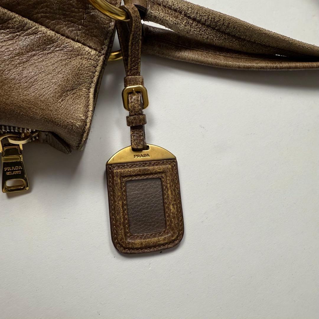 バッグ 90s Prada archive leather hand bag