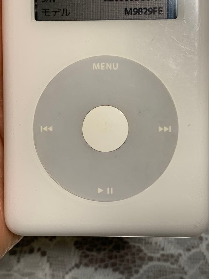 &中古 Apple iPod 30GB A1099