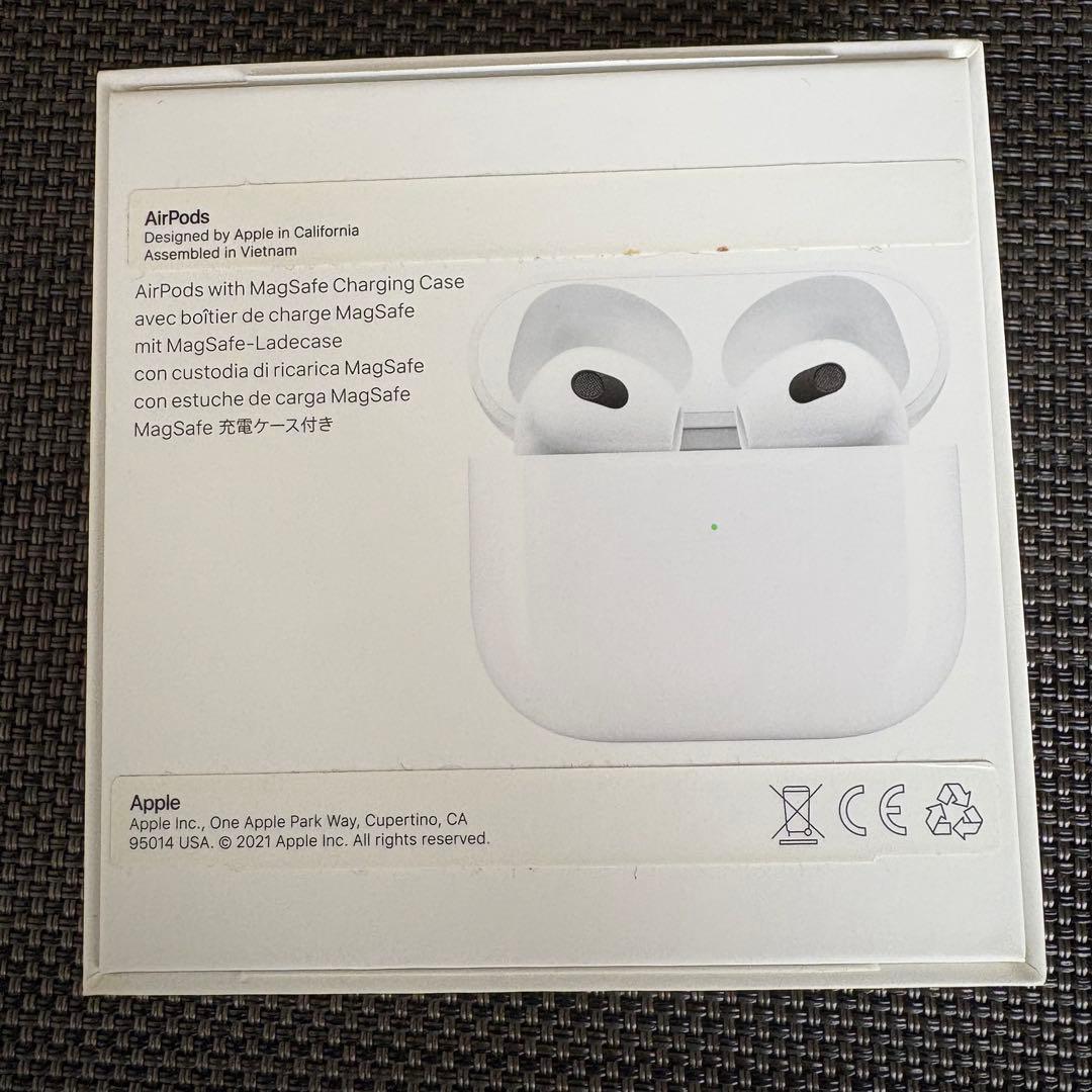 AirPods 3(第3世代)MagSafe MME73J/A付属品あり
