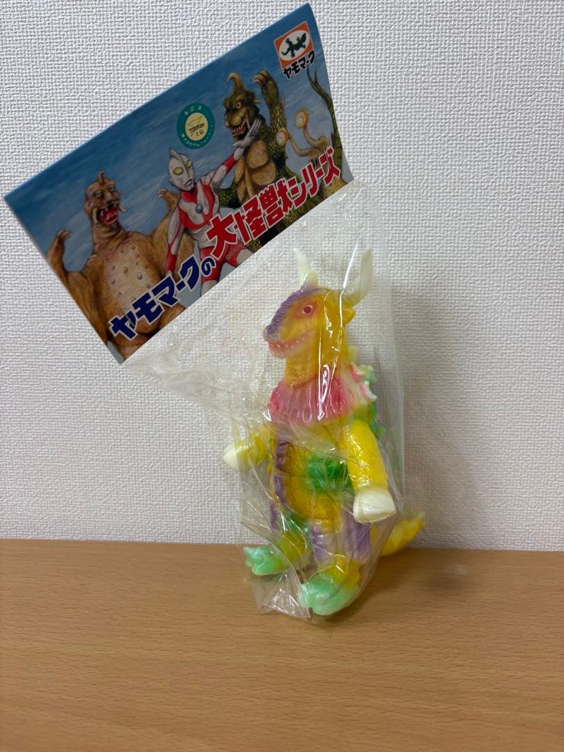 ヤモマーク カウラ 蓄光