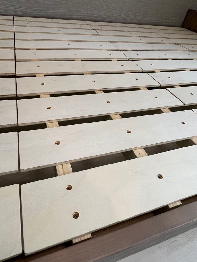 Forteo フォルテオ　コンセント付き ダブルベッドフレーム