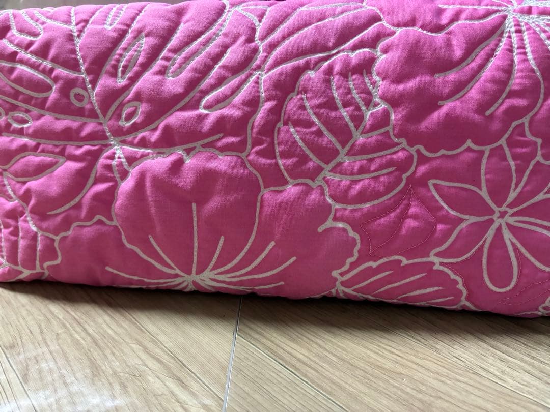 ハワイアンミシンキルトトートバッグ　ハンドメイド