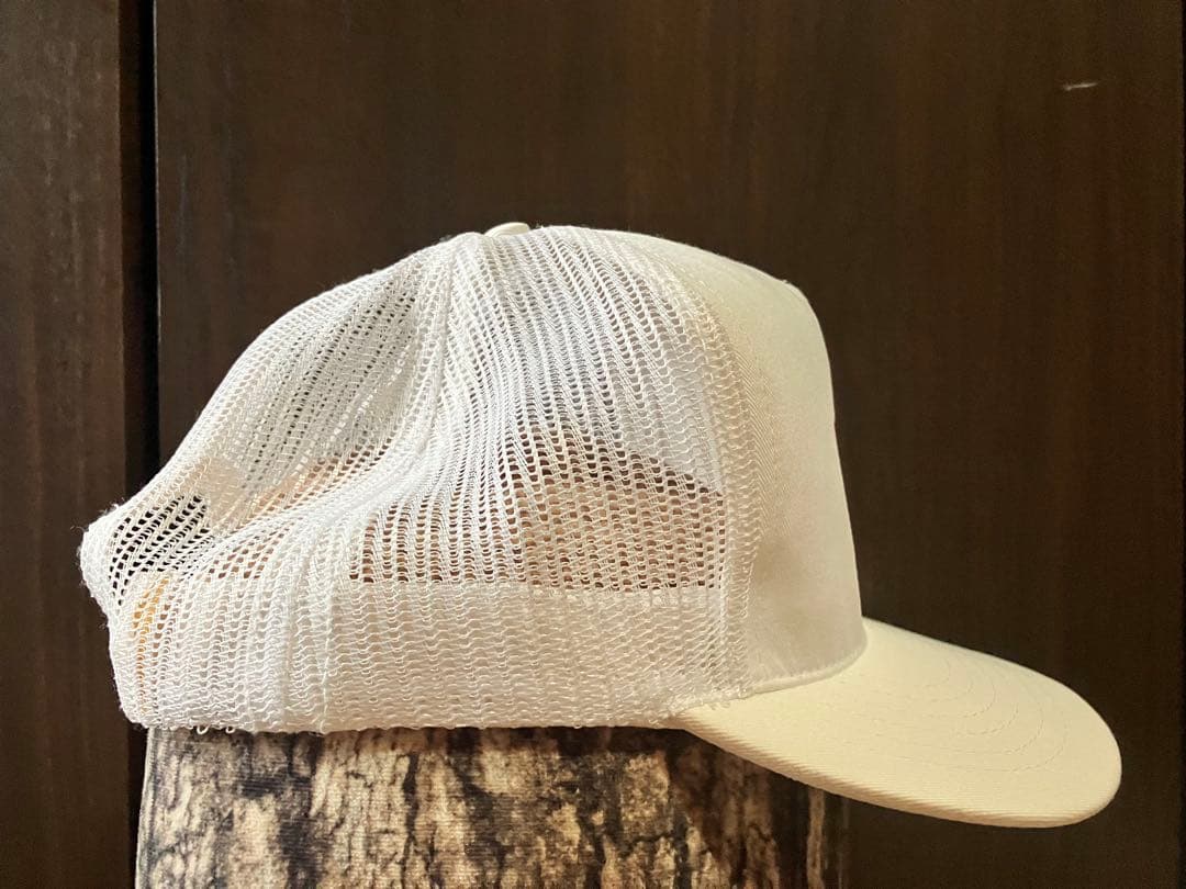 ANTI HERO メッシュ　キャップ ホワイト