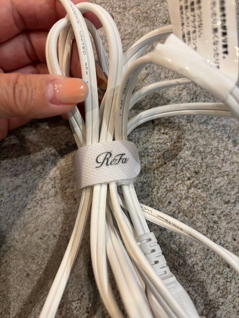 Refaリファストレートヘアアイロン(ホワイト)